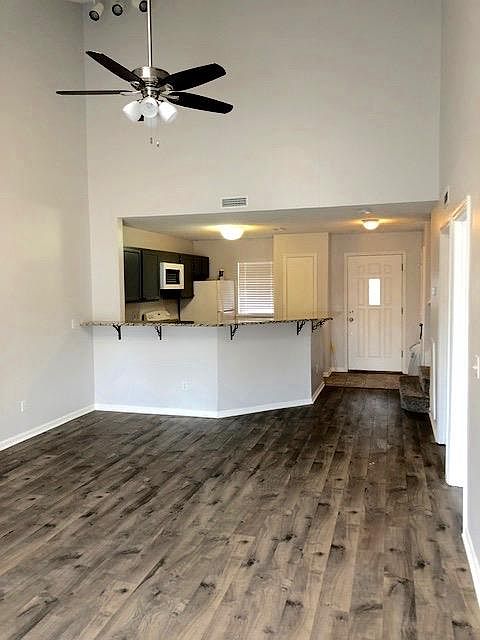 1st image of 2609 Kennedy Ct