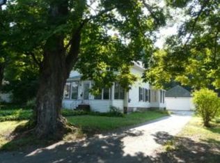 22 Fairview Ave, Derry, NH 03038