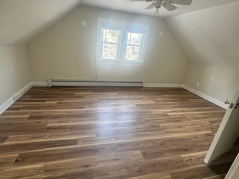 744 E Park St #3 — Photo 4