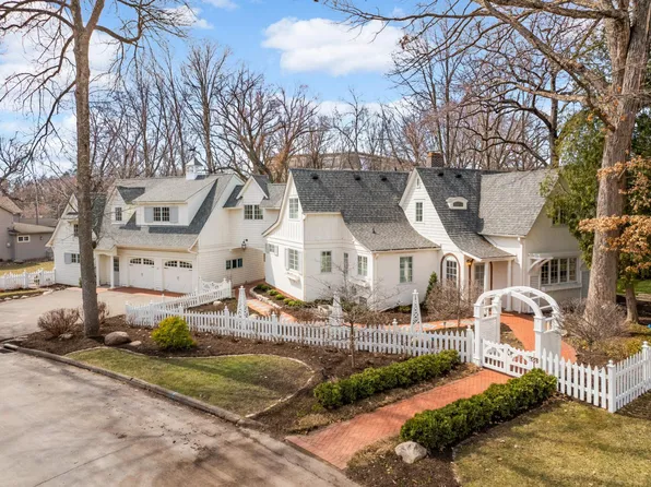 333 Wise Ave, Wayzata, MN 55391