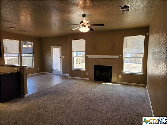 3rd image of 508 W Libra Dr