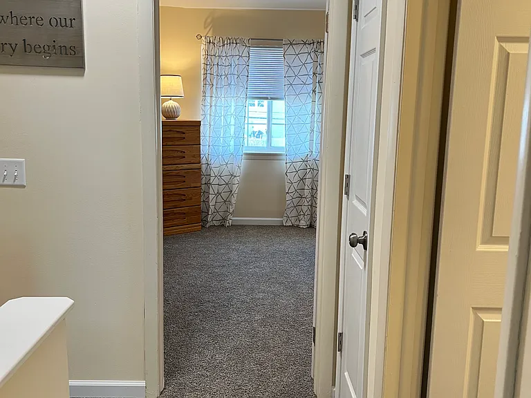 Greenleaf Meadows Apartments — Photo 36