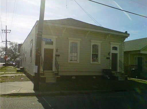 1st image of 2300-02 Iberville St