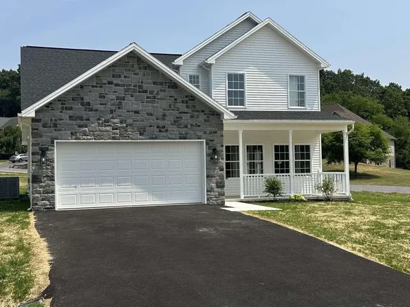 203 Cresthaven Dr Lot 36, Fayetteville, PA 17222