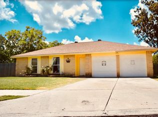 2750 Flintrock Cir, Houston, TX 77067