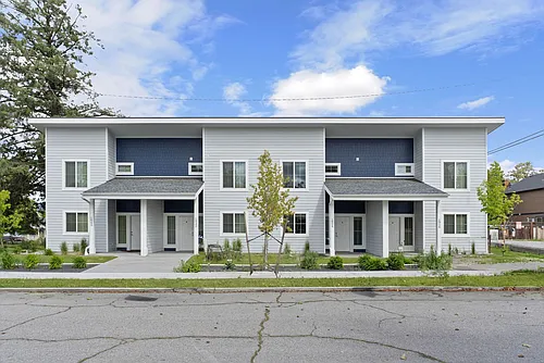 Wall Street Townhomes Photo 1