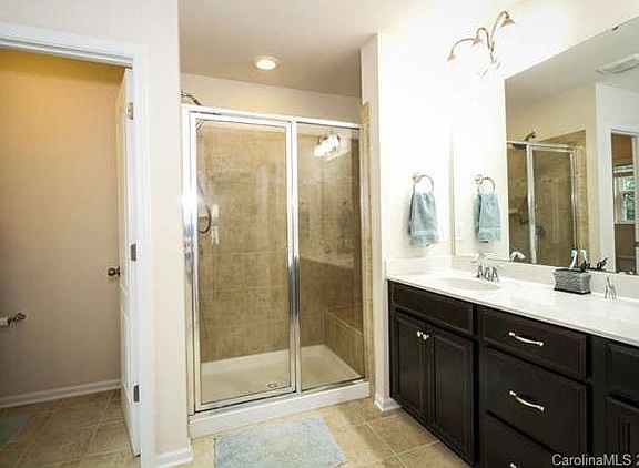4th image of 6013 Thorburn Way #100