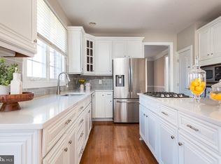 15705 Rothschild Ct, Haymarket, VA 20169