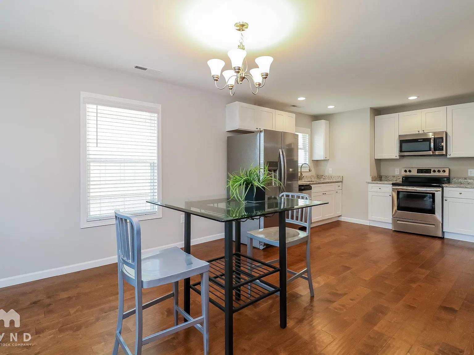 4 bed, 3.0 bath, 1746 sqft, $2,774 — Photo 3