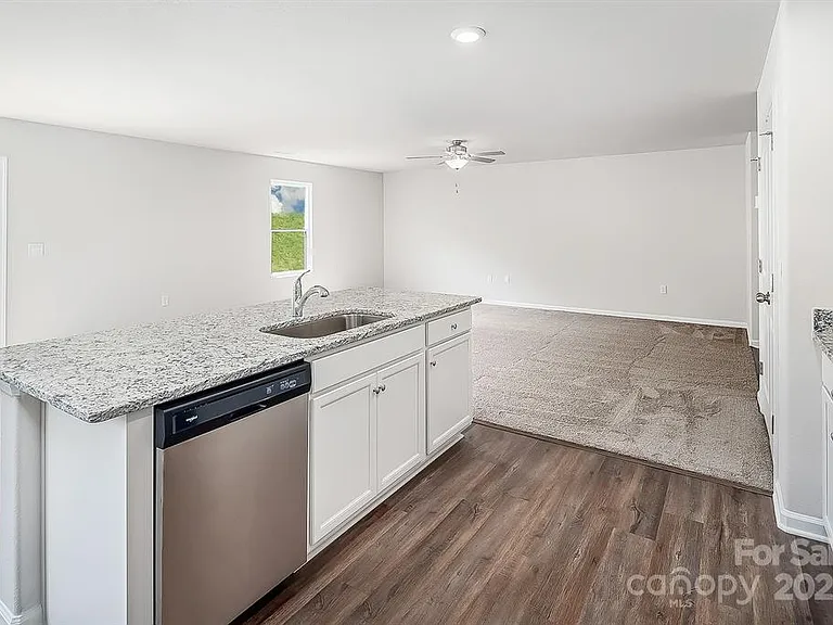 1216 Nia Rd — Photo 6