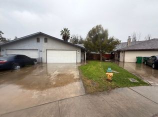 1417 Harris Ct, Fowler, CA 93625