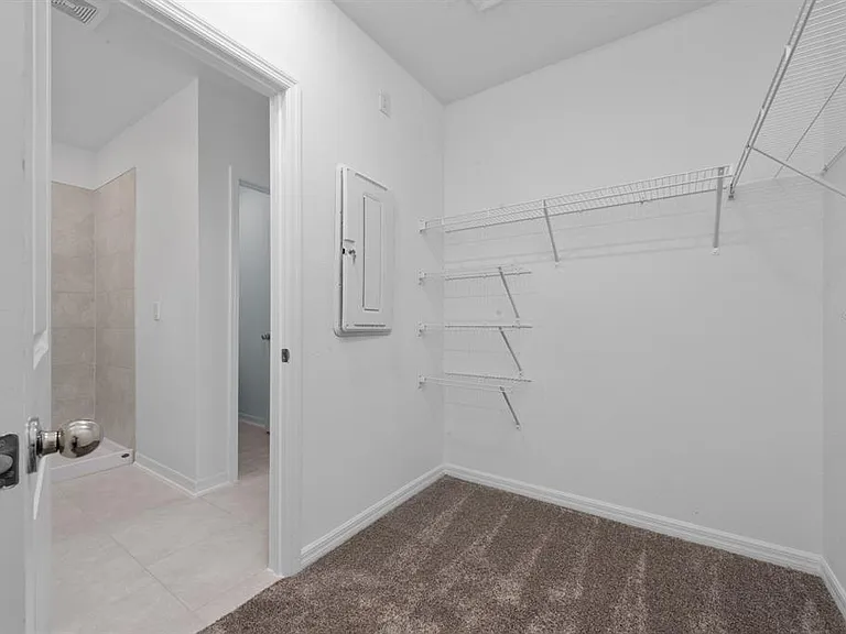 573 Bell Prairie Cir — Photo 13