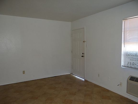 3rd image of 6760 Prutzman St Unit 5