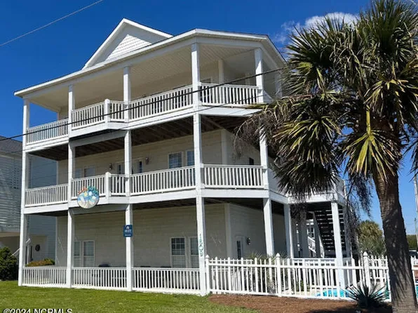 1609 N New River Drive, Surf City, NC 28445