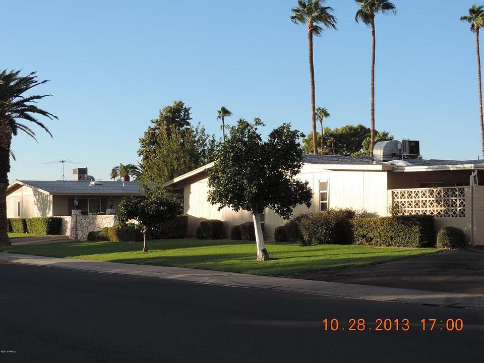 1st image of 10905 W Santa Fe Dr