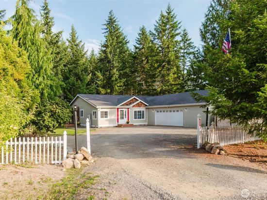230 E Nikki Lane, Belfair, WA 98528