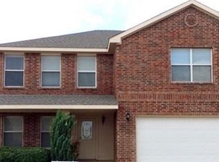 9212 Saint Martin Rd, Fort Worth, TX 76123