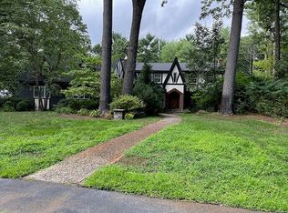 29 N Hill Dr, Lynnfield, MA 01940