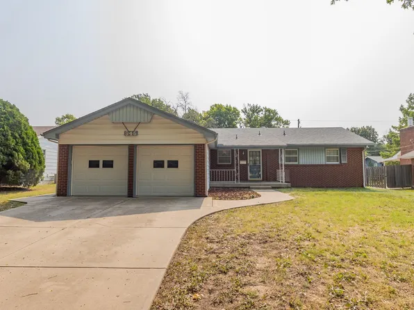 946 S Broadmoor Ave, Wichita, KS 67207