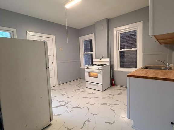 2nd image of 331 Congress St #2