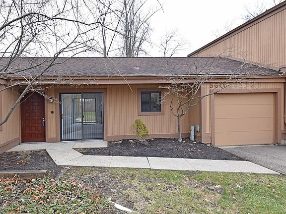 2nd image of 560 Maple Ln