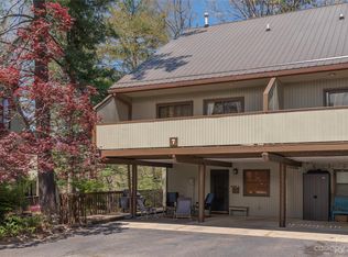 7 Maple Ridge Ln, Asheville, NC 28806