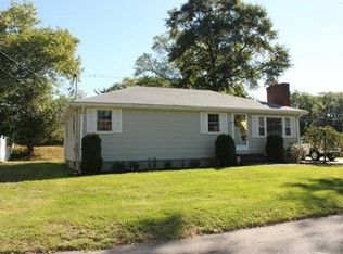 51 River Rd, Taunton, MA 02780