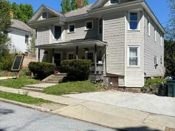 19-21 Bobs Hl, Adams, MA 01220