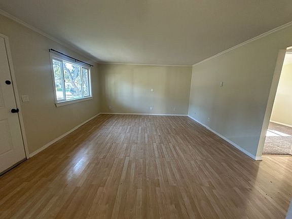 4th image of 1125 Bryce Way