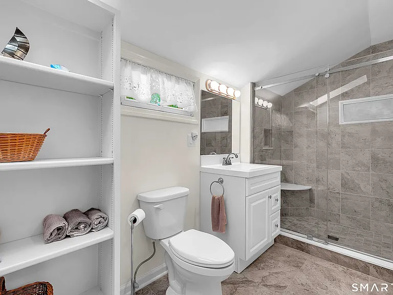 71 Beach Ave — Photo 15