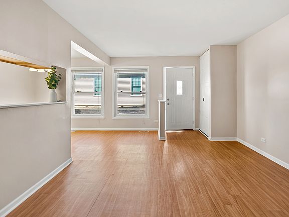 5th image of 205 Winfield Ct #205