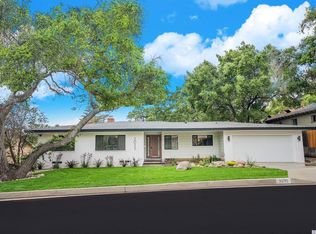 2035 Fox Ridge Dr, Pasadena, CA 91107