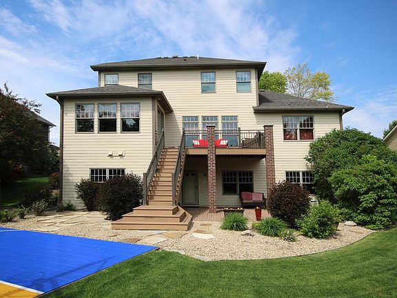 3rd image of 8315 Kelzer Pond Dr