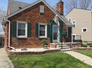 611 N Waverly St, Dearborn, MI 48128