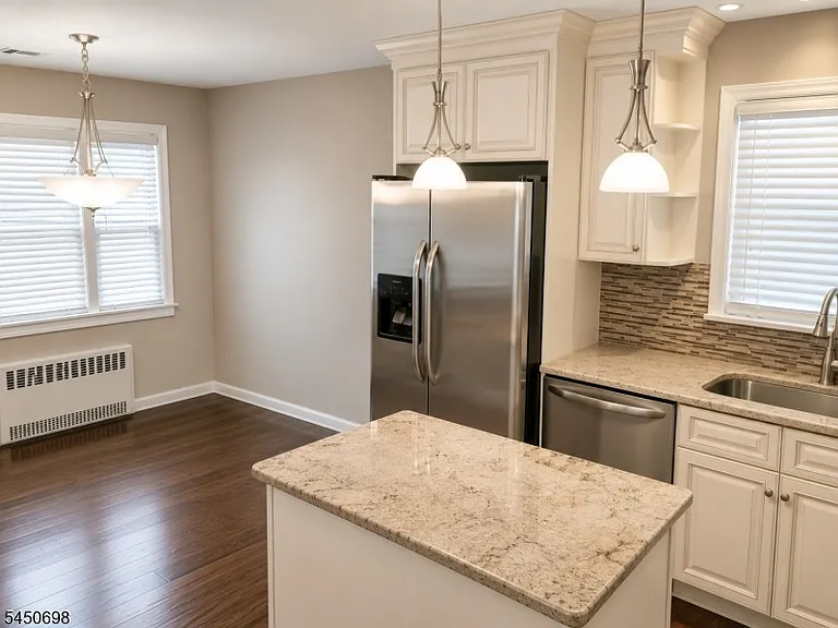 53 Hughes St — Photo 3