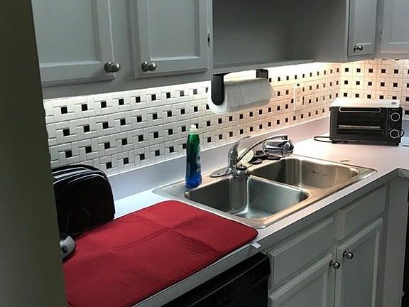 2nd image of 104 Royal Oak Dr