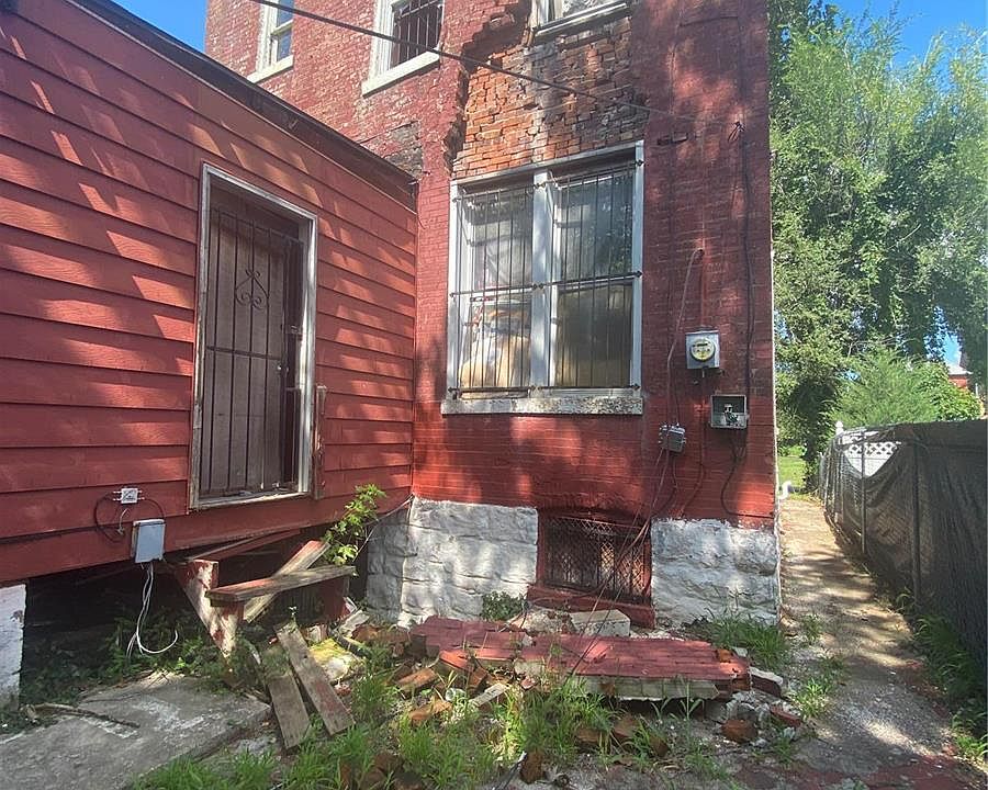 2nd image of 4228 E Page Blvd