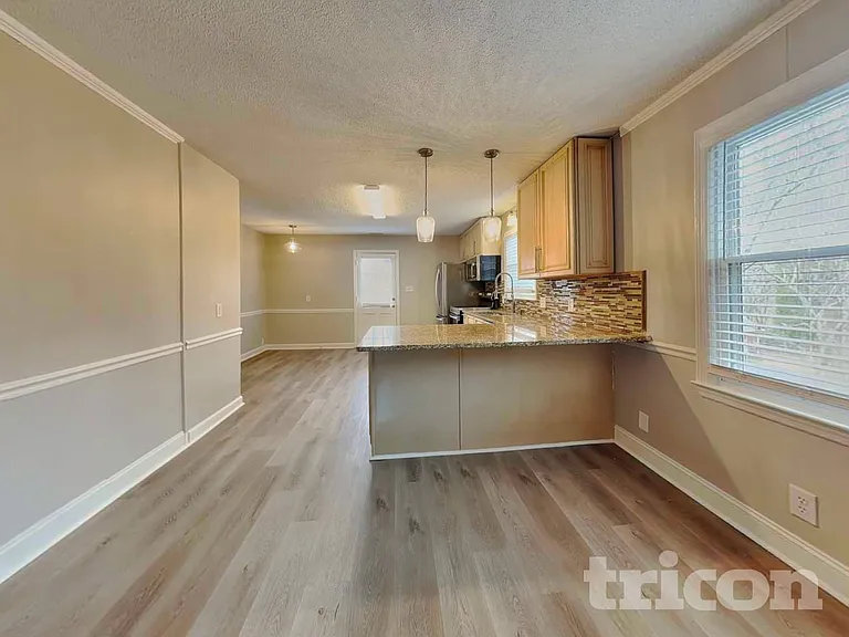 1645 Ginger Dr — Photo 14