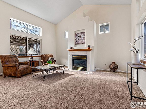 3rd image of 1005 Alder Way