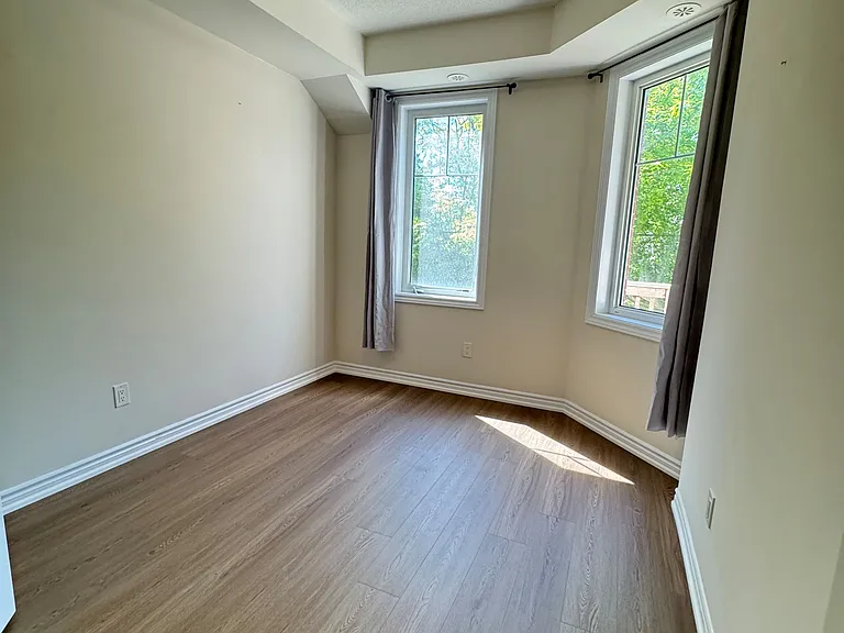 1 Eaton Park Ln #14 — Photo 12