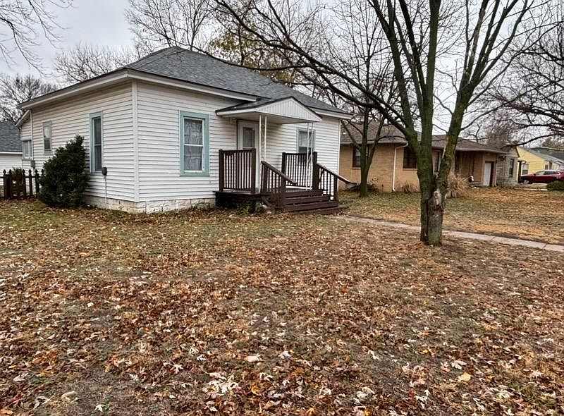 1st image of 601 W 19th Ave
