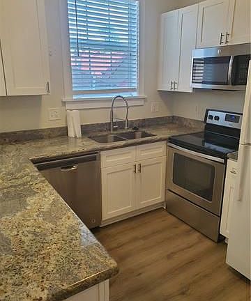 5th image of 4124 Lasalle St #B