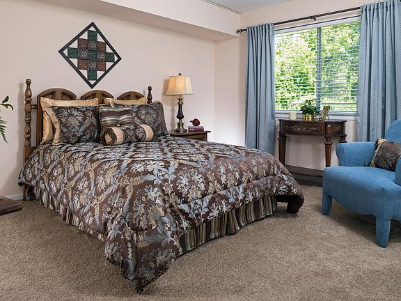 4th image of 1301 S Lincoln Ave #1377121