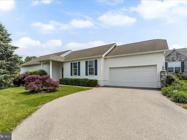 916 E Fox Hound Chase, Glen Mills, PA 19342