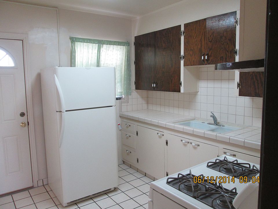 1st image of 2604 Pershing Dr APT 3