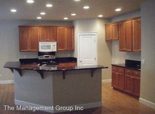 10100 NE 28th Pl, Vancouver, WA 98686