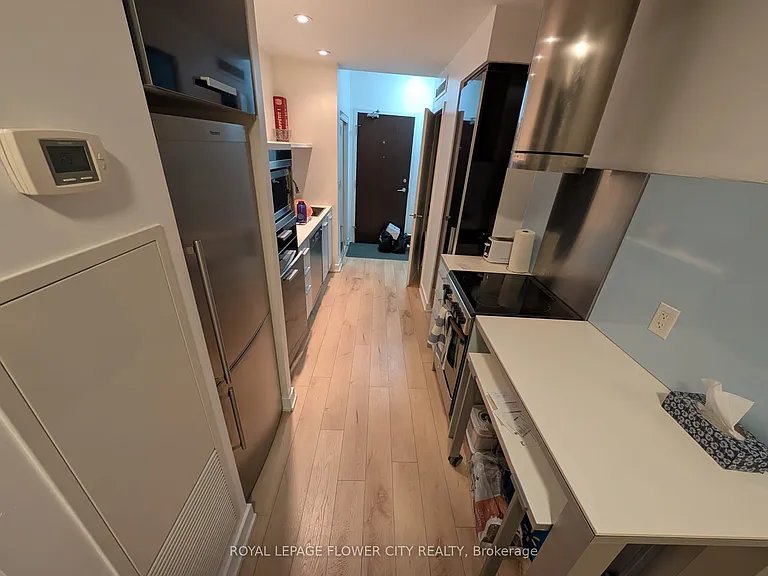 38 NW Dan Leckie Way #503 — Photo 6