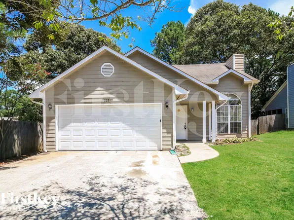 10258 Misty Ridge Dr, Jonesboro, GA 30238