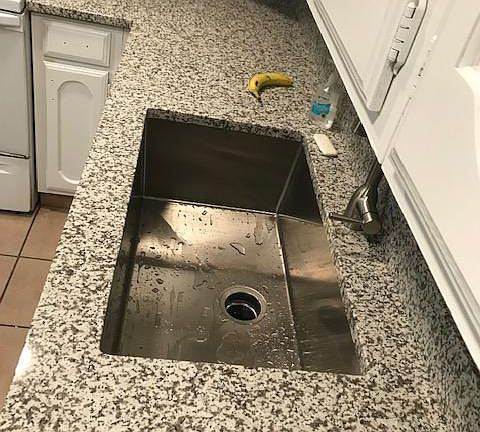 2nd image of 1921 Glencrest Ln
