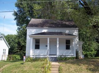 314 Olive St APT B, Washington, MO 63090
